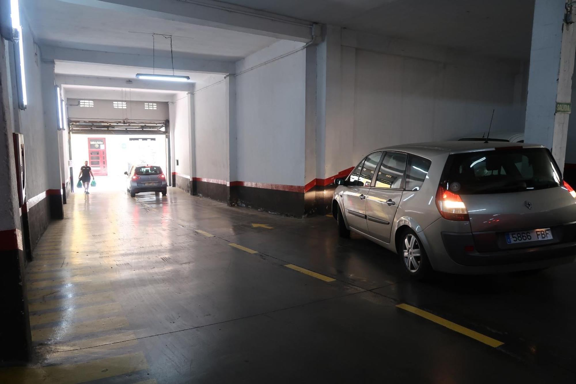 J & E Malaga Center Apartamentos المظهر الخارجي الصورة