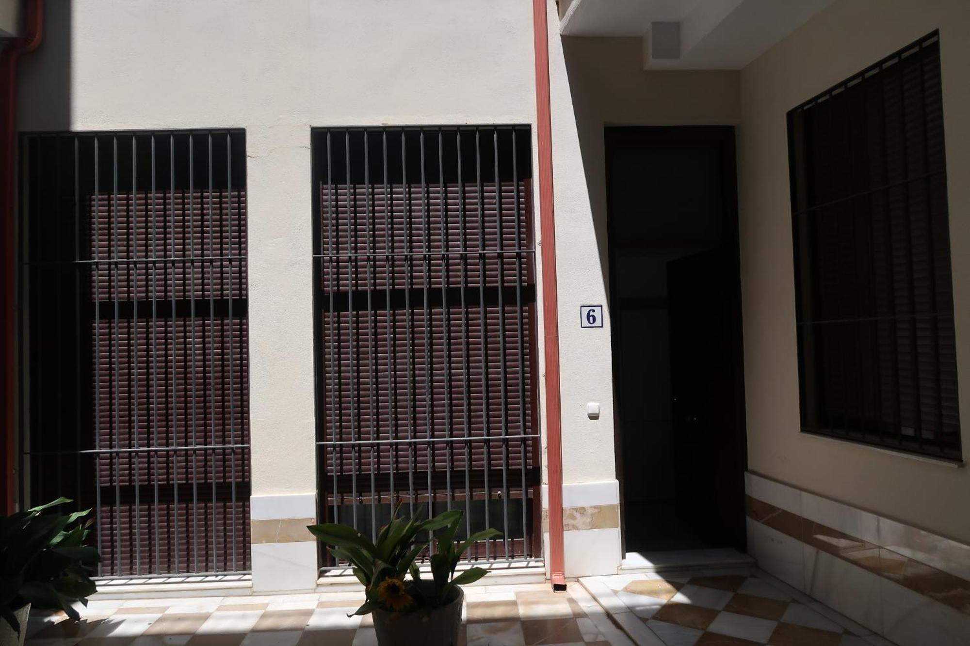 J & E Malaga Center Apartamentos المظهر الخارجي الصورة