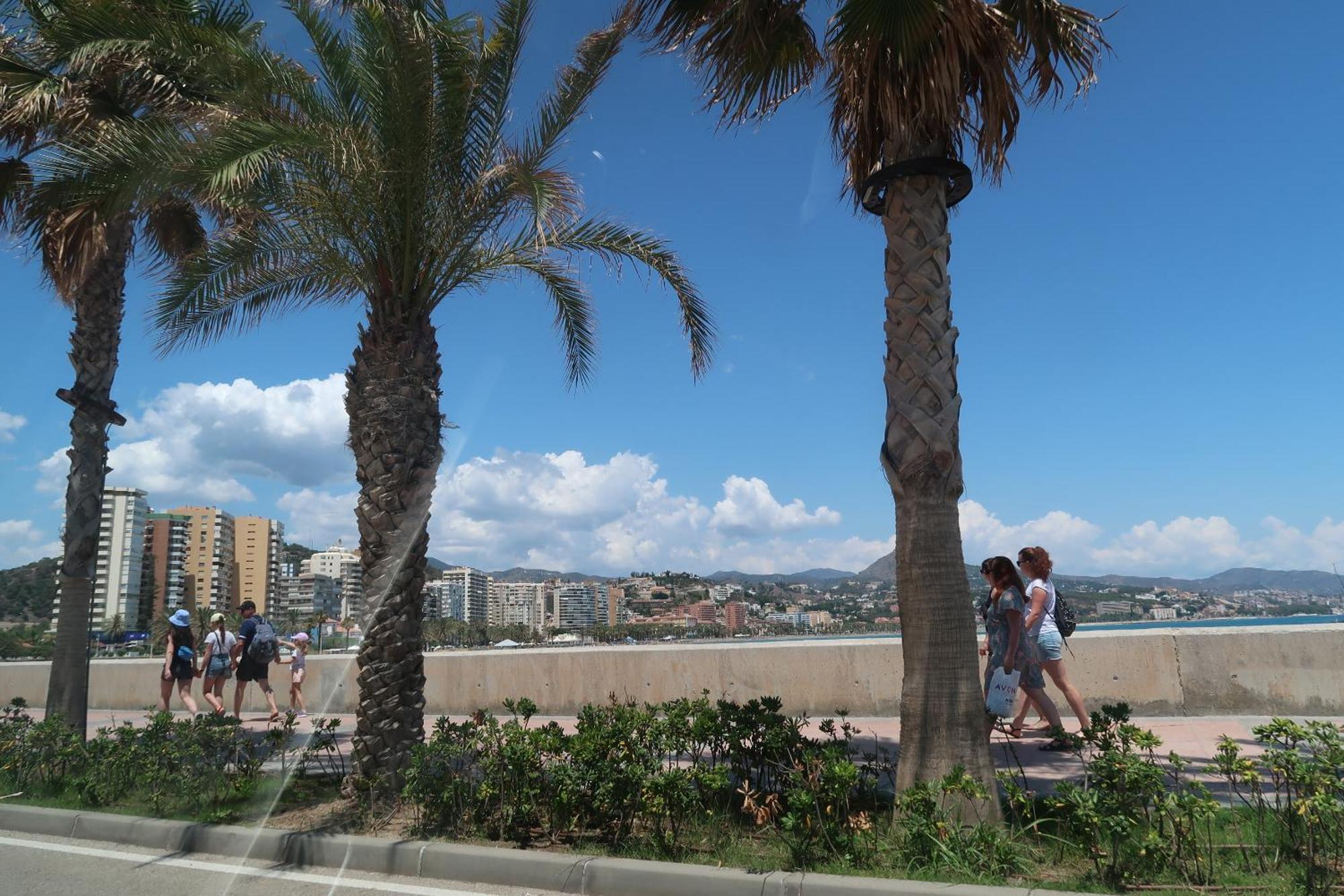J & E Malaga Center Apartamentos المظهر الخارجي الصورة