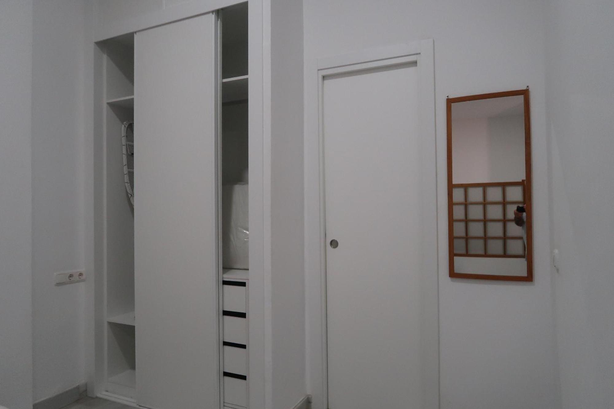 J & E Malaga Center Apartamentos المظهر الخارجي الصورة