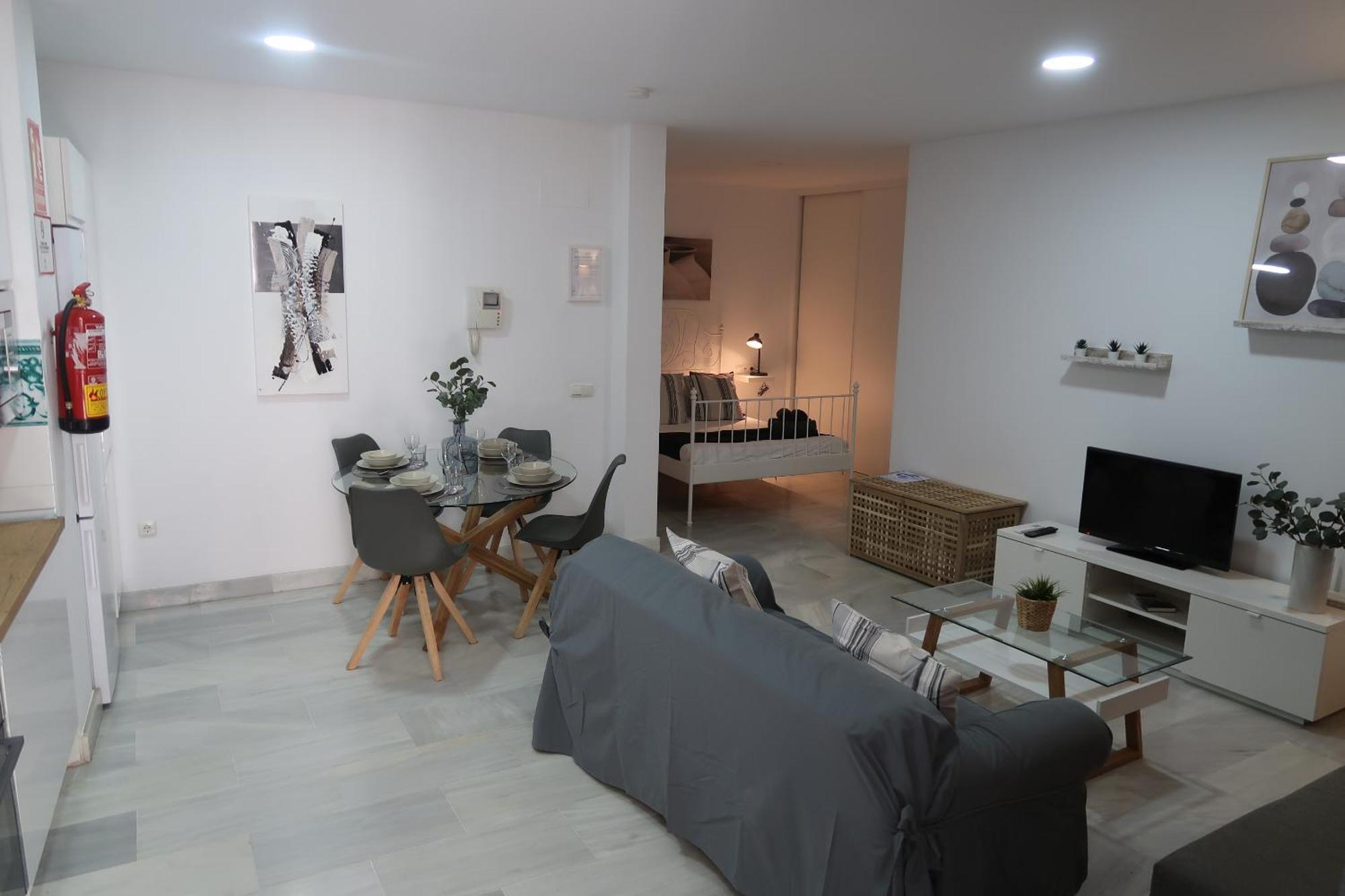 J & E Malaga Center Apartamentos المظهر الخارجي الصورة